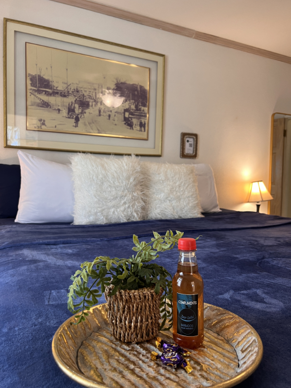 Complimentary rum punch and chocolates for every check-in.
